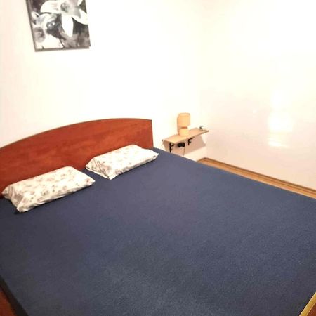 Apartman Din-Pola Esterno foto