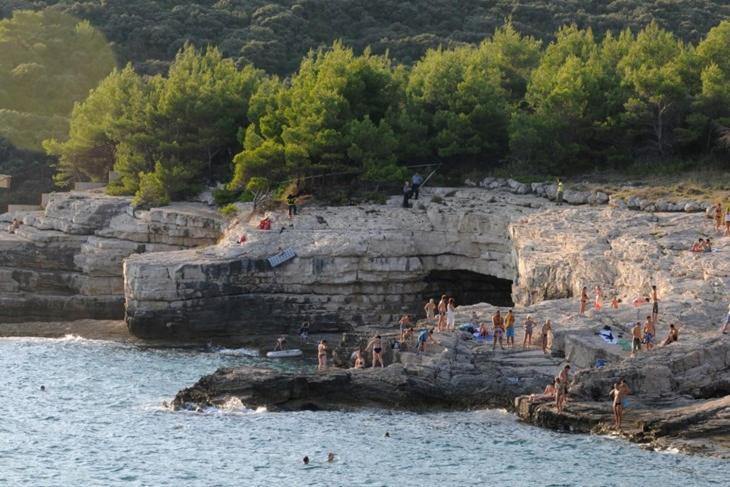 Apartman Din-Pola Esterno foto