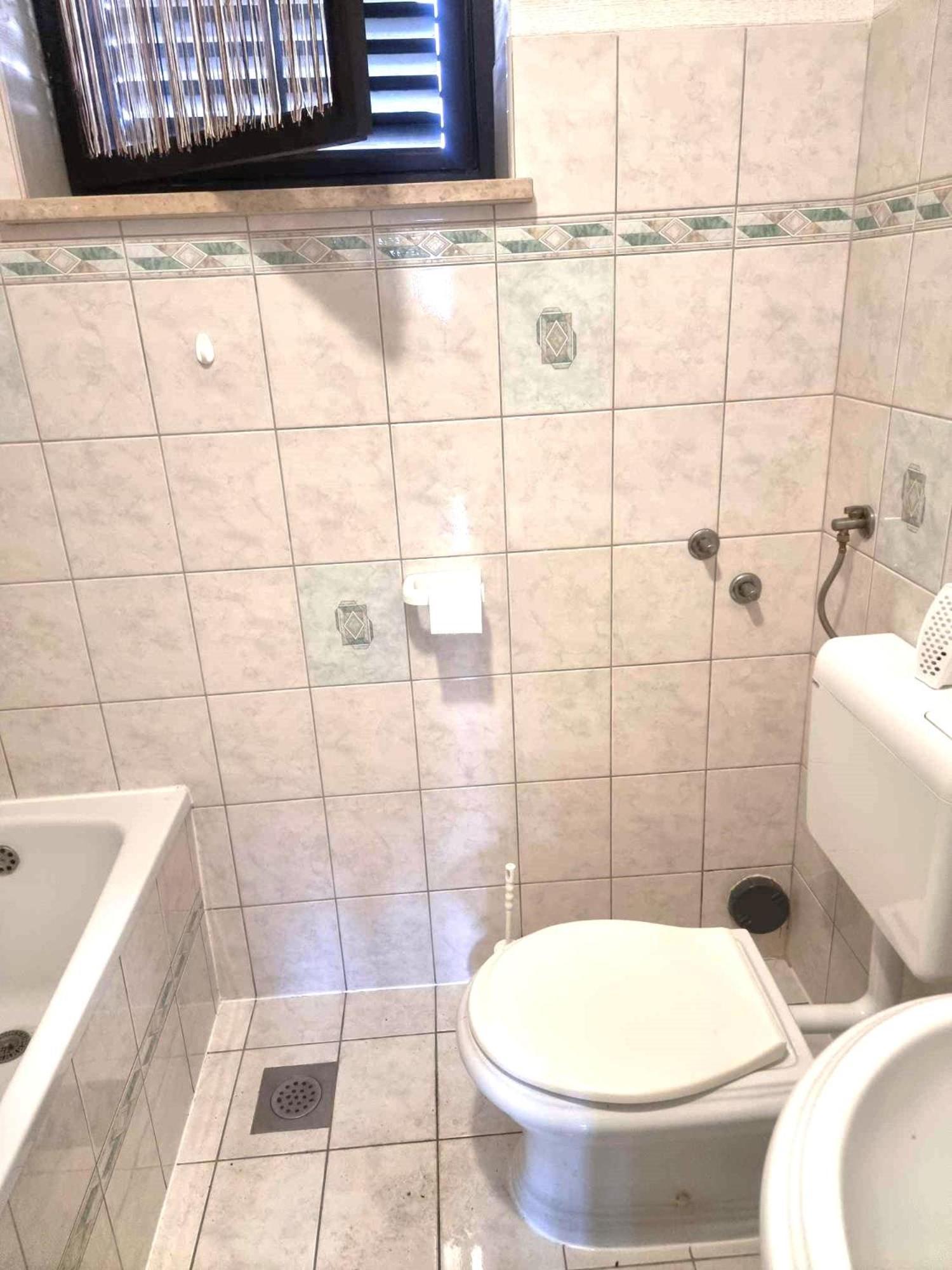 Appartamento Apartman Din-Pola Esterno foto