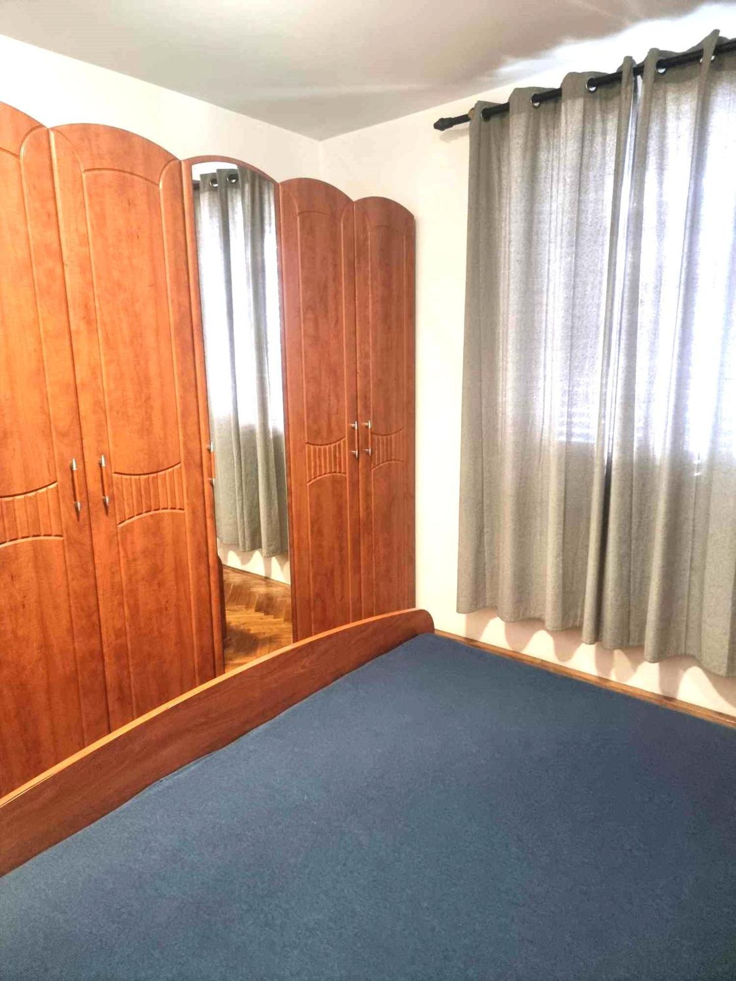 Appartamento Apartman Din-Pola Esterno foto