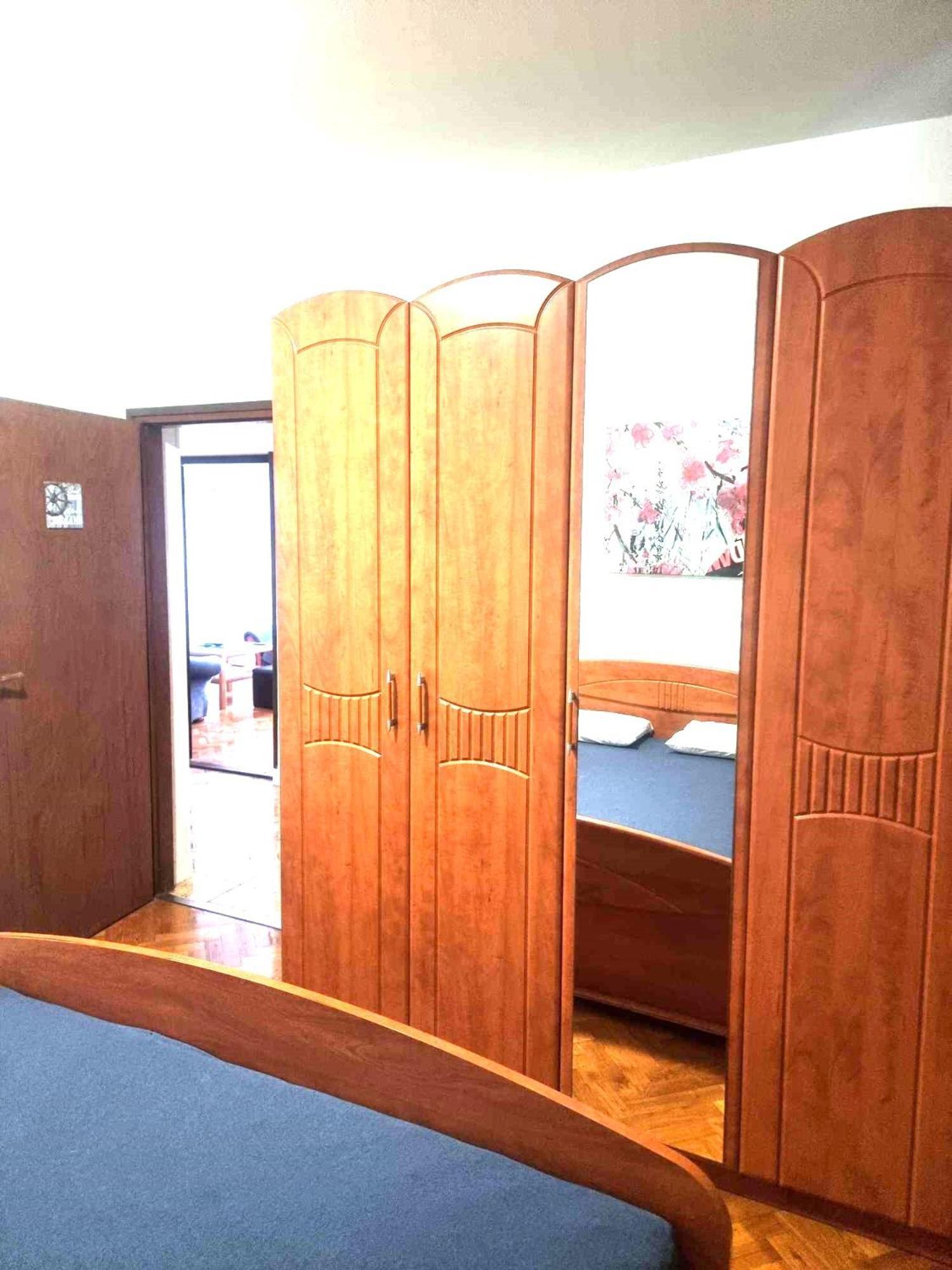Apartman Din-Pola Esterno foto