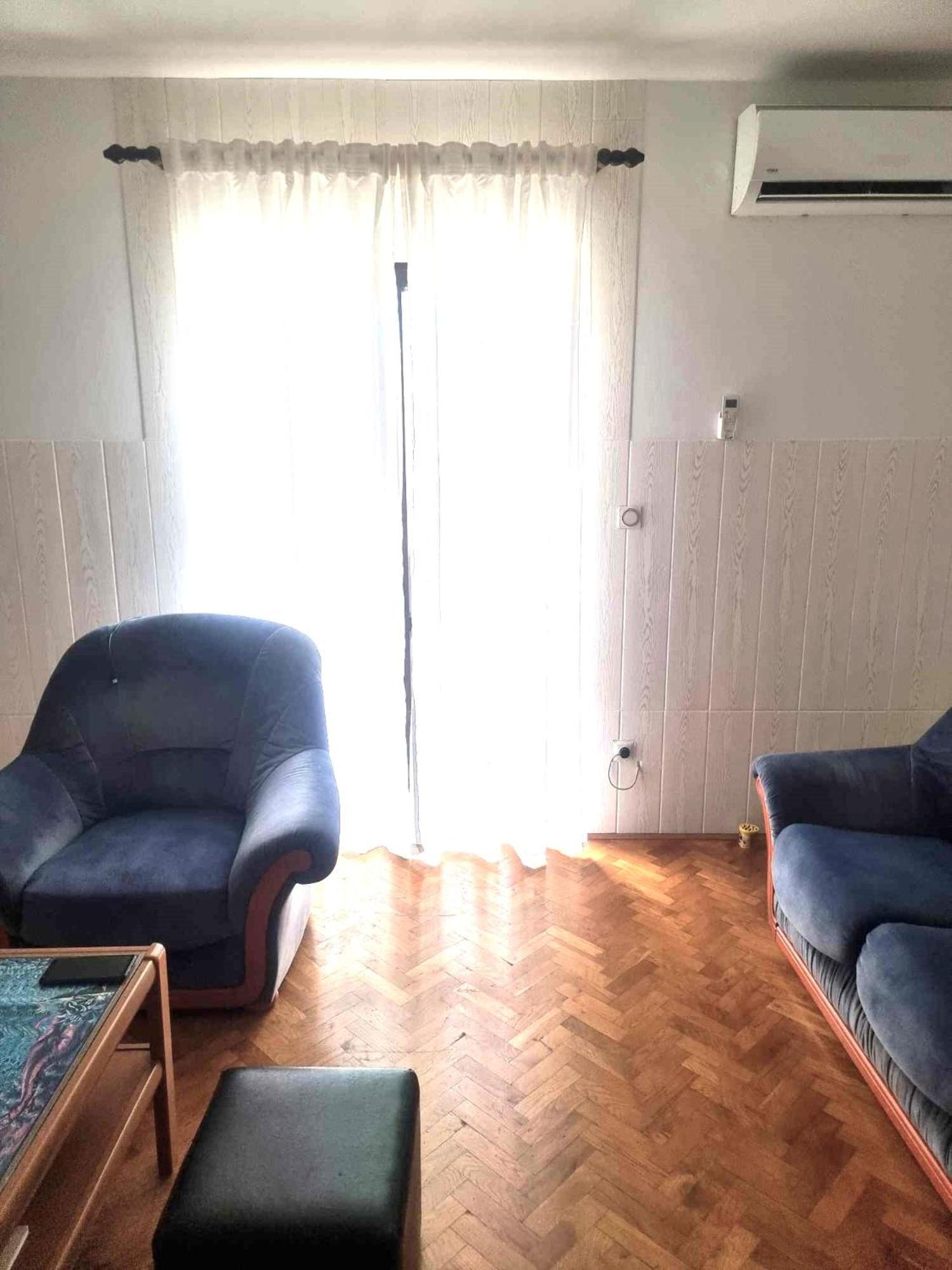 Appartamento Apartman Din-Pola Esterno foto