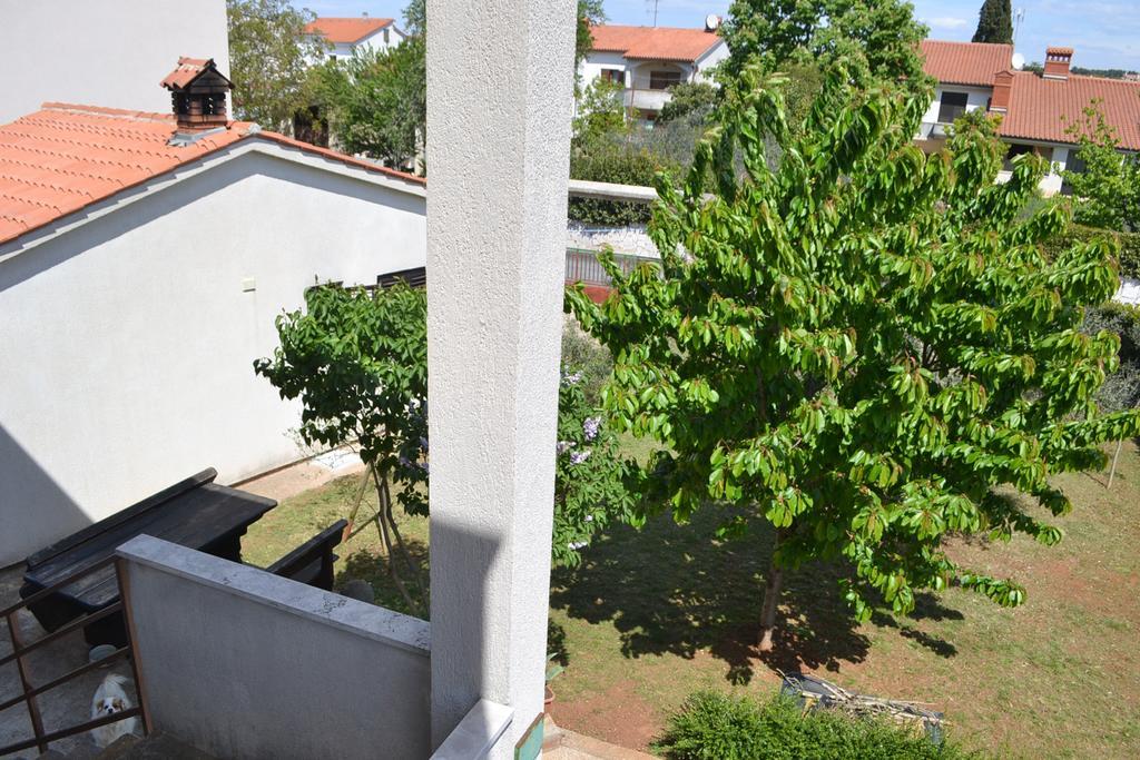 Apartman Din-Pola Esterno foto